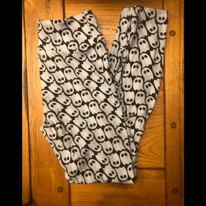 Lularoe ghost leggings OS